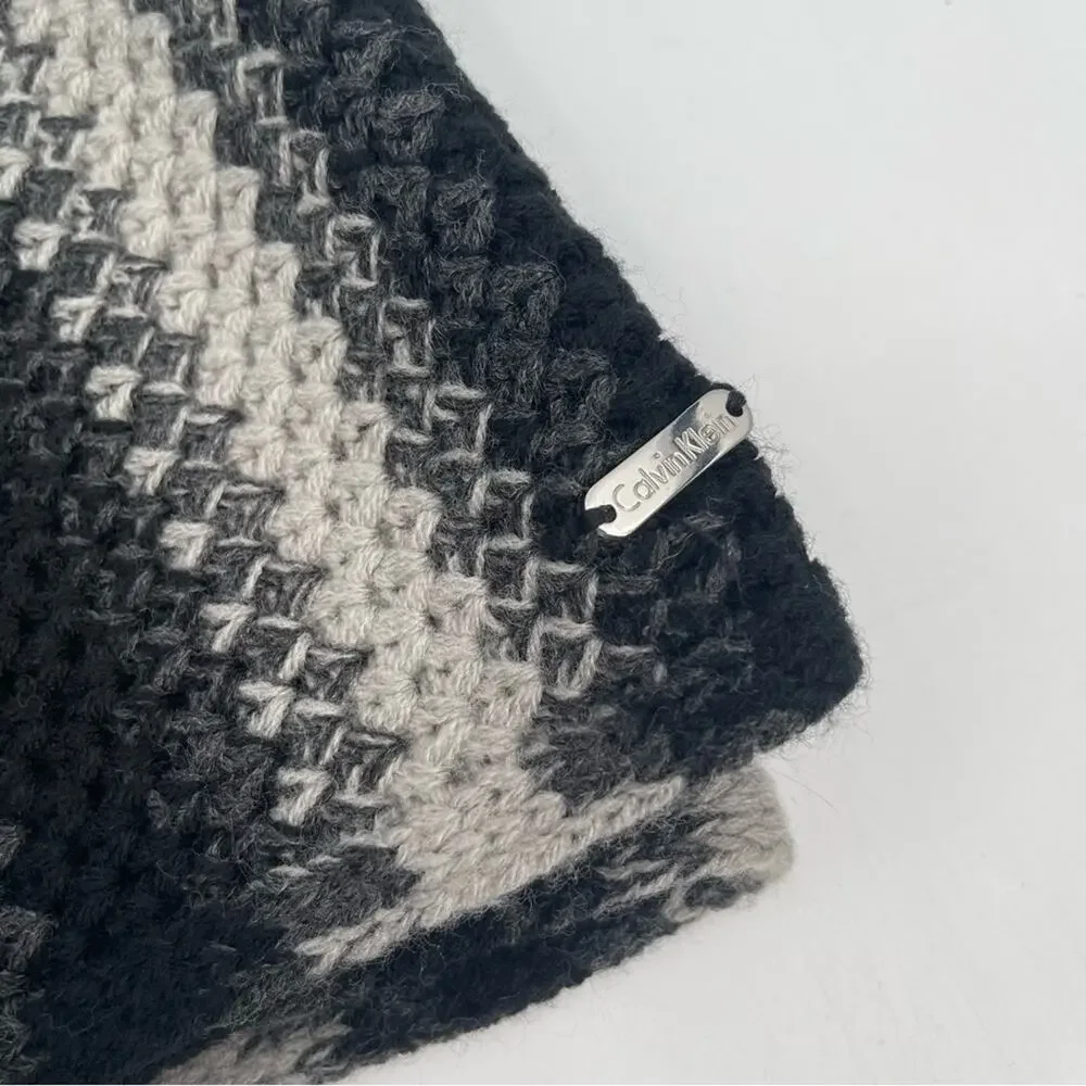 CALVIN KLEIN Scarf Infinity Loop Knit Yarn Winter Fall One Size Gray Black NWT